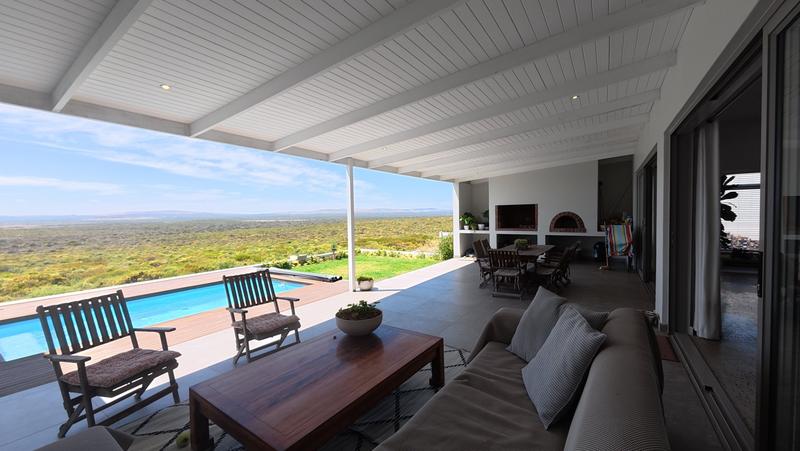 4 Bedroom Property for Sale in Yzerfontein Western Cape